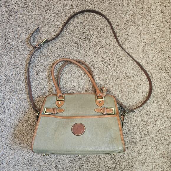 Dooney & Bourke Handbags - Dooney & Bourke R212 TP Crossbody Bag Beige Pebbled Leather Top Handle Purse Vtg